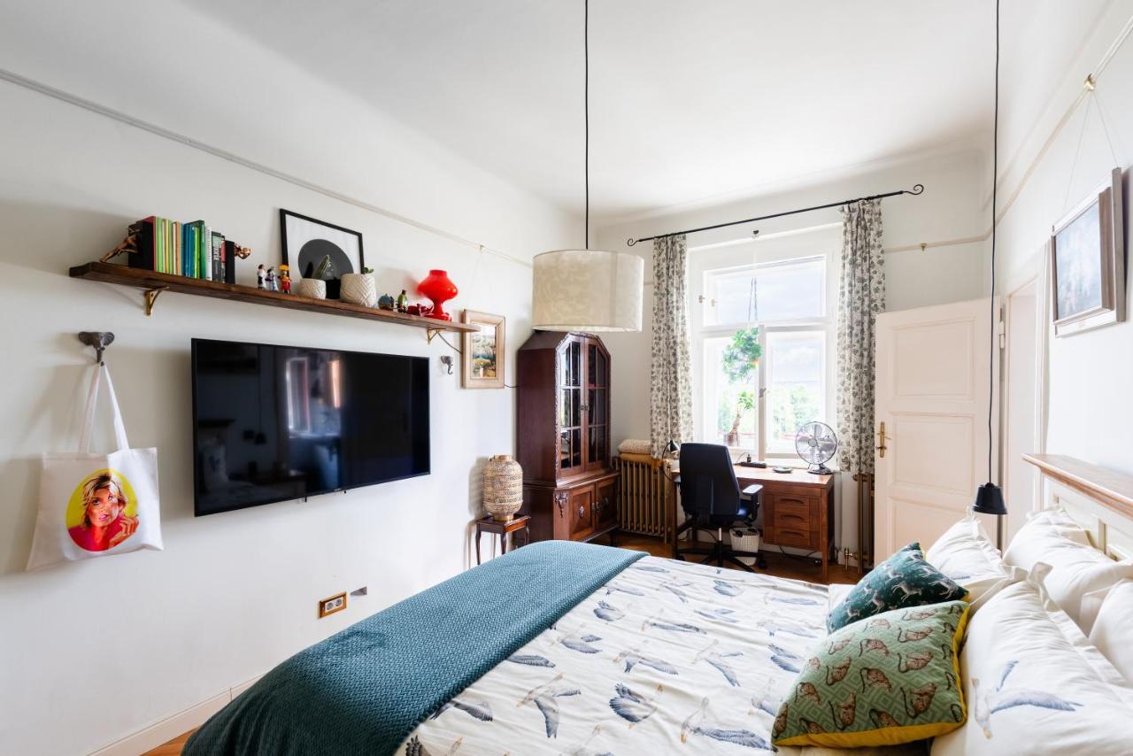 Victoria Design Stays - Premium Apartment Ohrada プラハ エクステリア 写真